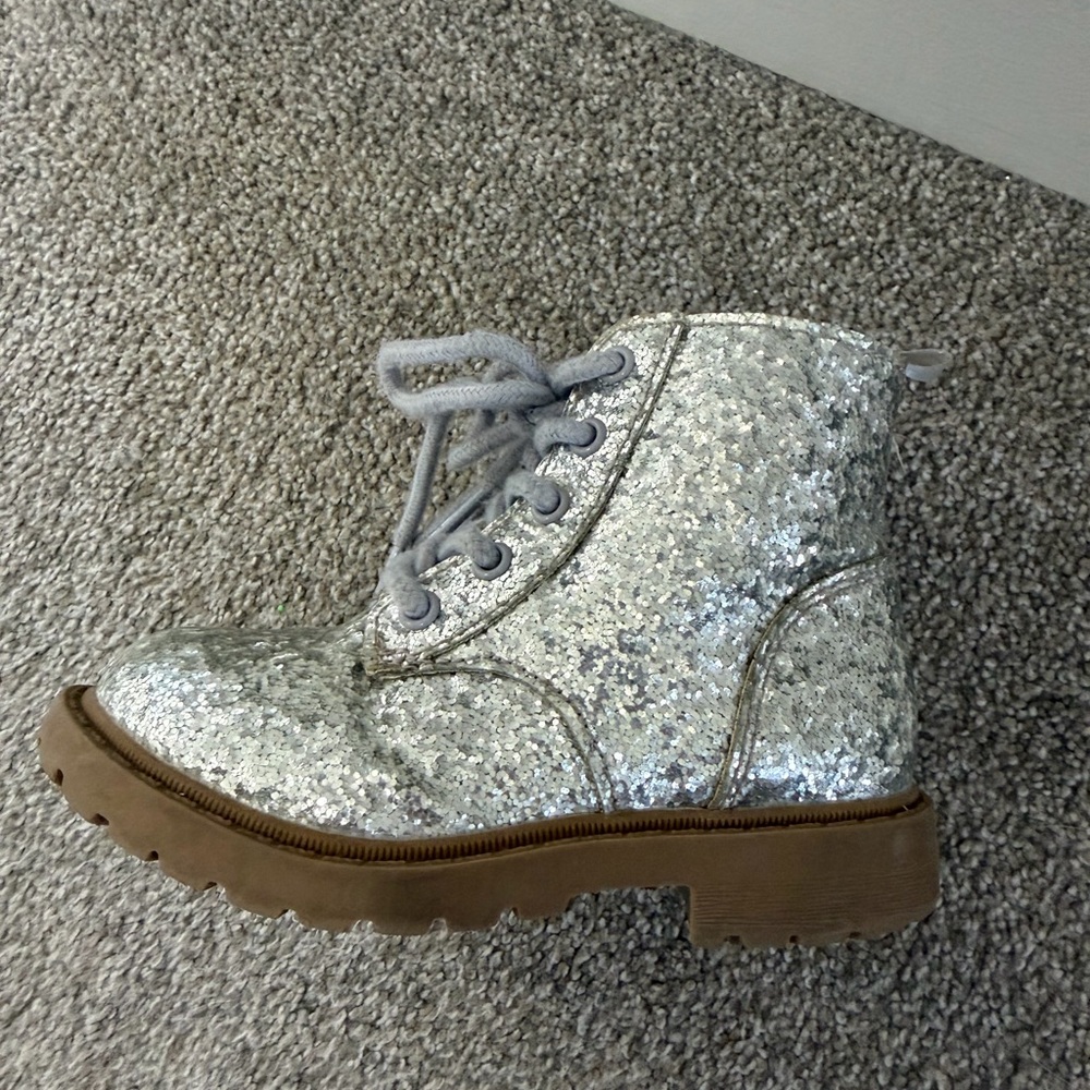Old Navy Silver Glitter Kids Boots